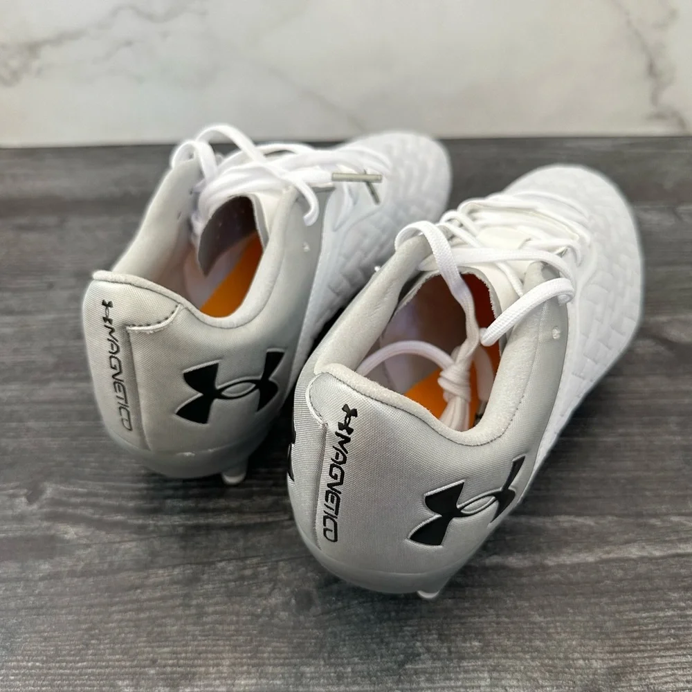 Under Armour new without